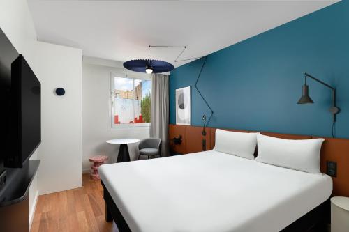 Habitación Doble Estándar del hotel Ibis Budapest Centrum. Foto 5