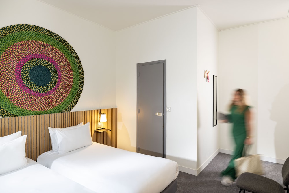 Habitación Confort con 2 camas individuales del hotel Korner Châtelet. Foto 4