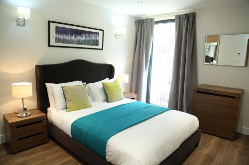 Apartamento Con Cocina 1 habitación Vista ciudad Sofá Cama incluido 1 Cama doble del hotel Twyne House Apartments. Foto 1