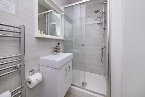 Habitación Doble Clásica del hotel Imperial Guest House. Foto 1