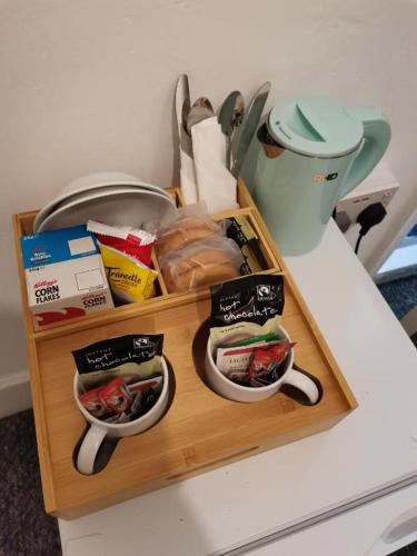 Habitación Doble con baño privado del hotel Chiswick Court. Foto 5