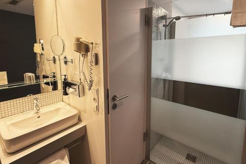 Habitación Estándar del hotel Garner Berlin - Gendarmenmarkt. Foto 13