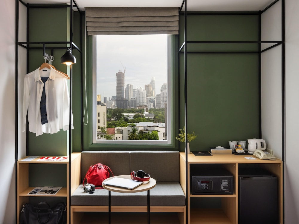Habitación Superior con Dos Camas Individuales del hotel Ibis Bangkok Sukhumvit 4. Foto 5