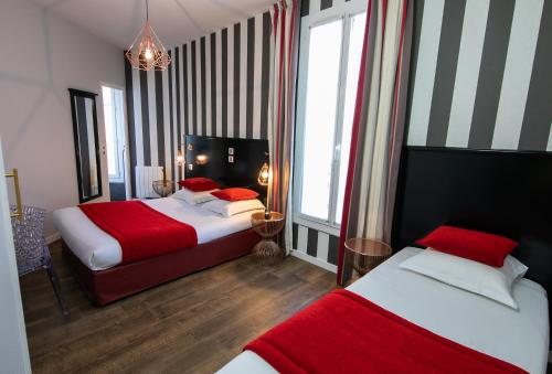 Habitación Triple del hotel Eiffel Villa Garibaldi. Foto 4