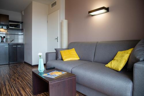 Apartamento Superior de 1 dormitorio del hotel Clarion Aparthotel Toulouse Le Parc de l’Escale. Foto 2