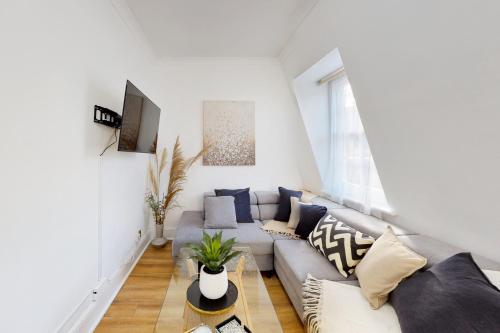 Apartamento de 1 dormitorio con terraza del hotel Park Lane Apartments - Clarges St. Foto 7