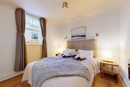 Apartamento Deluxe de 1 dormitorio del hotel Park Lane Apartments - Clarges St. Foto 1
