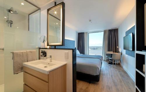 Habitación Matrimonial INNSiDE del hotel INNSiDE by Meliá Liverpool. Foto 2