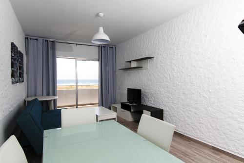 Apartamento Vista Mar Con Cocina Sofá Cama incluido 3 camas individuales Agradable del hotel The Real Casa Atlantica Morro Jable. Foto 21