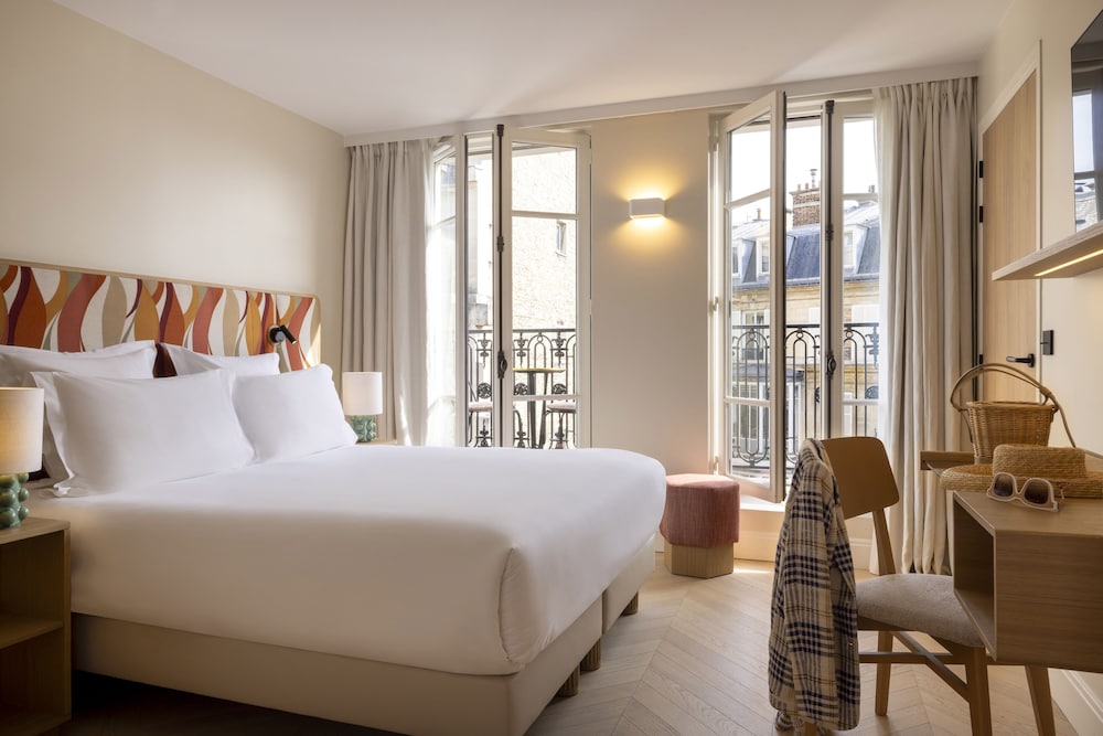 Habitación superior, balcón del hotel Padam Hôtel