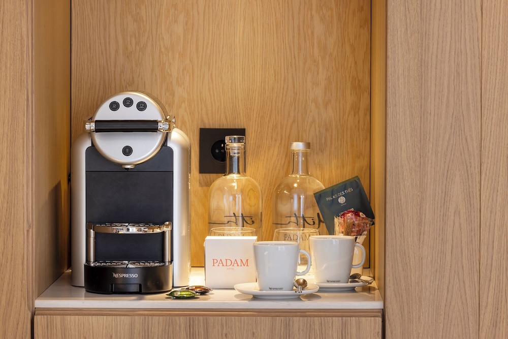 Superior Mansard Room del hotel Padam Hôtel. Foto 4