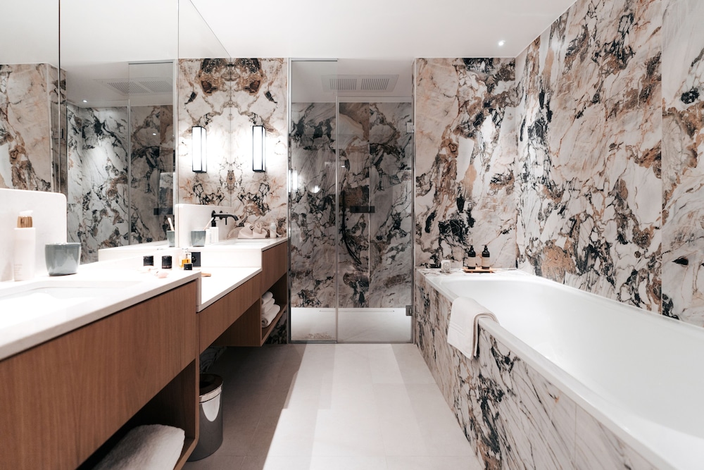 Suite, balcón del hotel Padam Hôtel. Foto 19