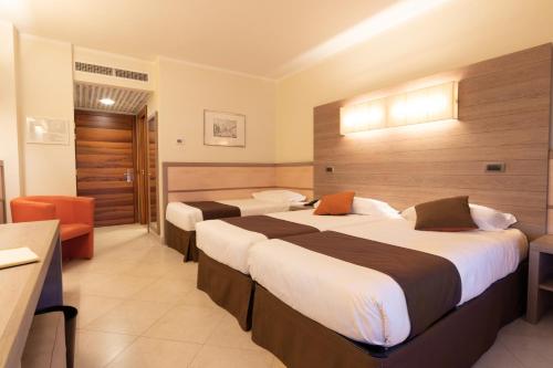 Habitación Triple del hotel Nil Hotel. Foto 3