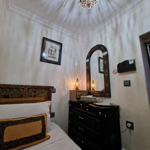 Habitación Individual Pequeña del hotel Africa. Foto 1