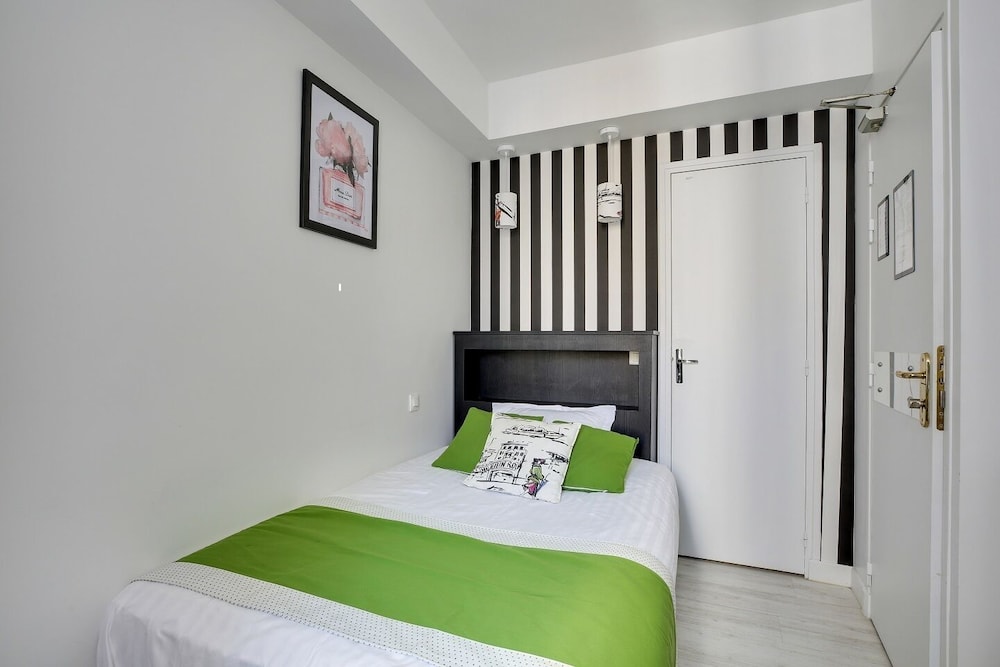 Habitación Business del hotel Riviera Elysées