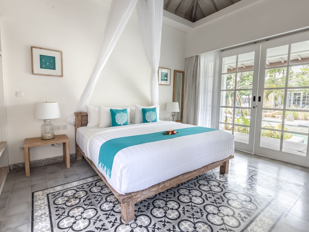 Suite, acceso a la piscina del hotel Kardia Resort Gili A Pramana Experience. Foto 2