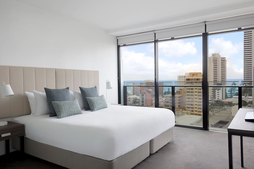 Apartamento Spa de 2 Dormitorios del hotel Mantra Circle On Cavill. Foto 3