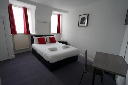 Habitación Doble Deluxe del hotel The Bank. Foto 2