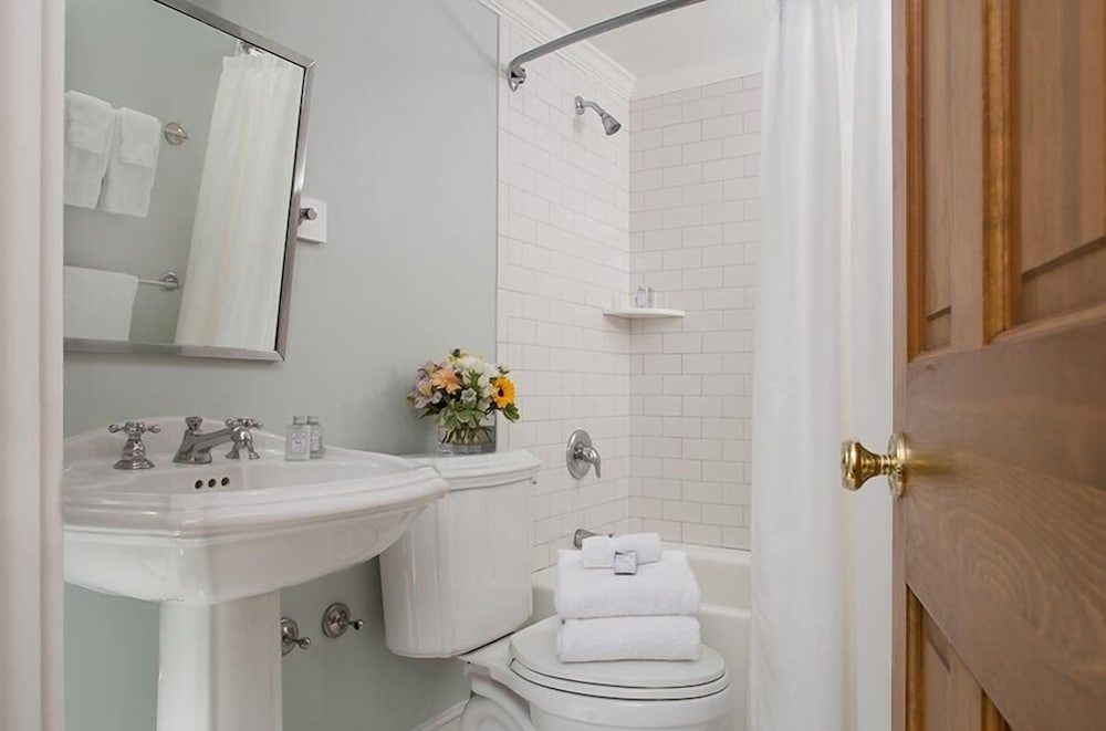 Habitación Deluxe, 1 cama de matrimonio grande del hotel Shelter Island House. Foto 5