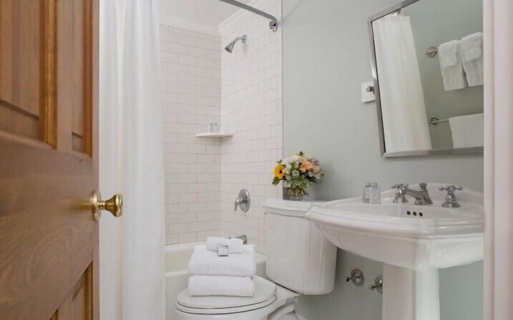 Habitación Deluxe, 1 cama de matrimonio grande del hotel Shelter Island House. Foto 6