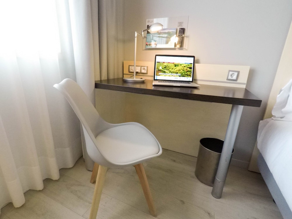 Habitación estándar, 2 camas individuales (Free Breakfast) del hotel Holiday Inn Express Pamplona