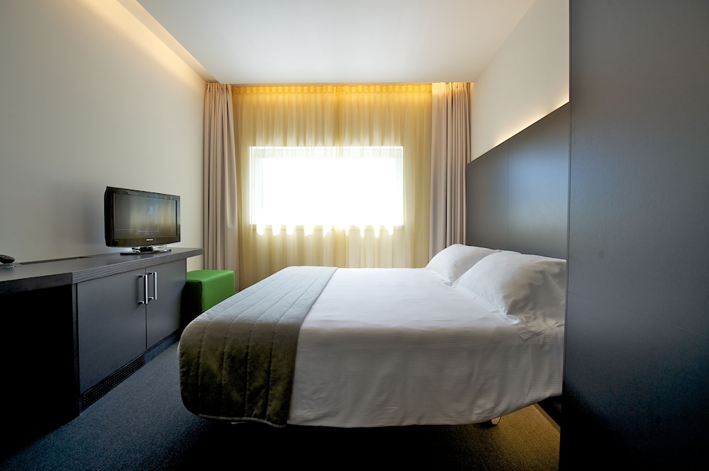 Habitación Classic con cama doble del hotel Mercure Nerocubo Rovereto. Foto 4