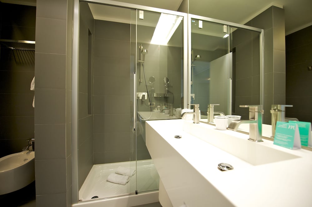 Habitación Classic con cama doble del hotel Mercure Nerocubo Rovereto. Foto 7
