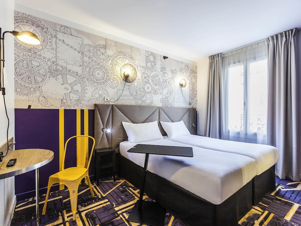 Habitación estándar con dos camas individuales del hotel Ibis Styles Paris Mairie De Clichy