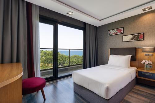 Habitación Estándar con 1 cama doble del hotel Mövenpick Trabzon. Foto 3