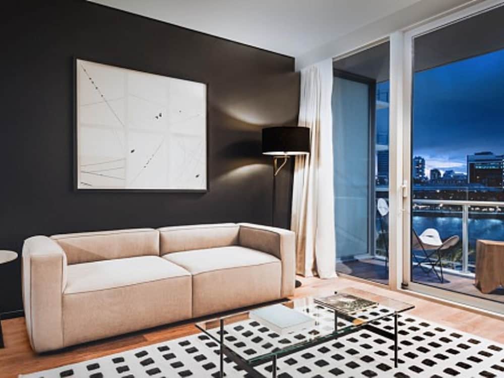 HABITACIÓN DELUXE CON VISTAS AL MUELLE del hotel SLS Buenos Aires Puerto Madero. Foto 5