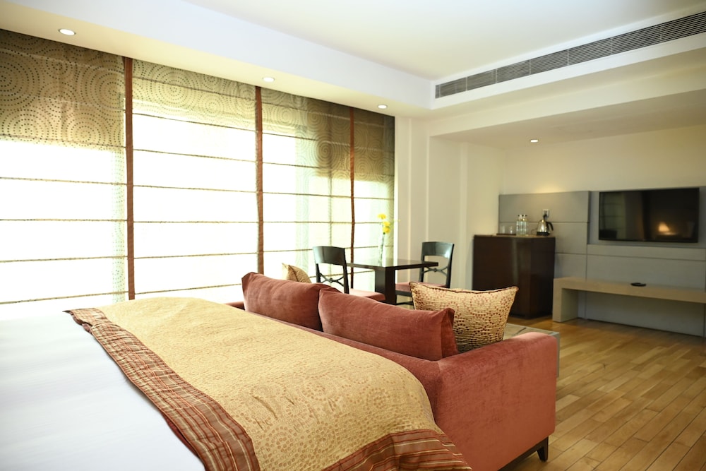 Suite Business del hotel The Lalit New Delhi. Foto 3
