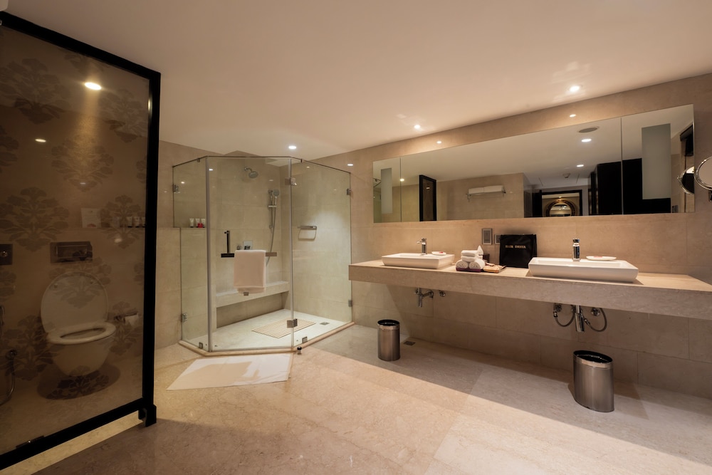Suite Ejecutiva del hotel The Lalit New Delhi. Foto 2
