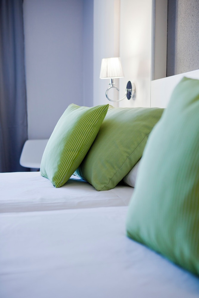 Habitación con 1 cama doble o 2 individuales del hotel Mir Octavio