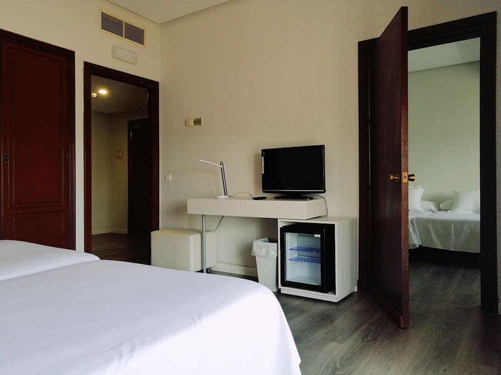 Suite junior del hotel Mir Octavio. Foto 6