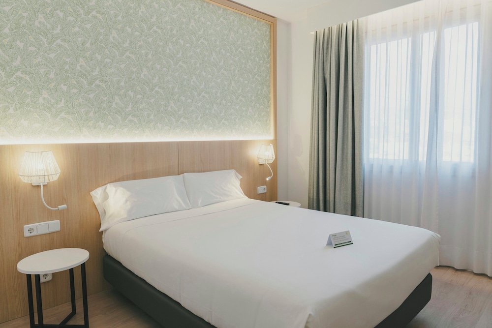 Habitación doble (King Size) del hotel Sercotel Carlos Iii. Foto 5