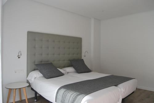 Habitación Doble - 2 camas del hotel Estudiotel Alicante. Foto 7
