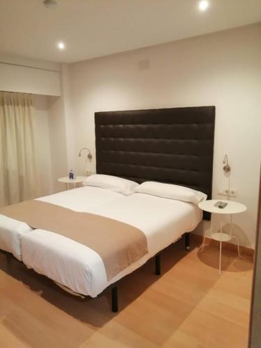 Habitación Doble - 2 camas del hotel Estudiotel Alicante. Foto 24