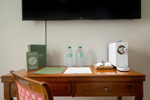 Suite del hotel Hernán Cortés. Foto 7