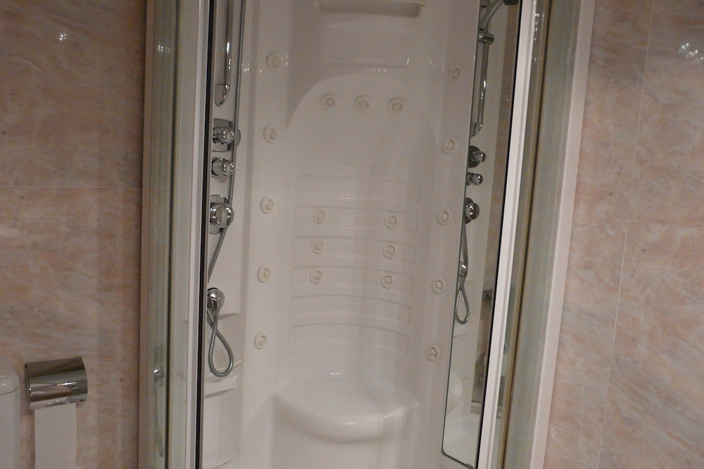 Habitación superior con 2 camas individuales del hotel Idh Angel