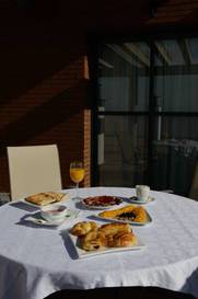 Habitación Doble con Terraza del hotel Mm Badajoz. Foto 3