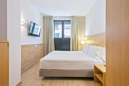 Habitación Doble del hotel Acta Azul. Foto 9