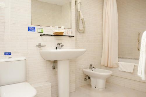 Habitación Individual del hotel Arha Santander. Foto 5