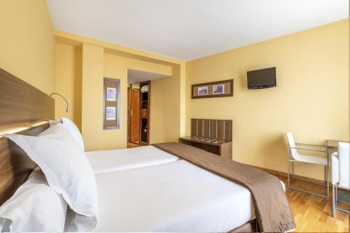 Habitación Doble con parking - 2 camas del hotel Exe Doña Carlota. Foto 1