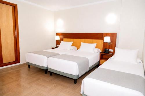 Habitación con cama supletoria - 1 o 2 camas del hotel Córdoba Centro