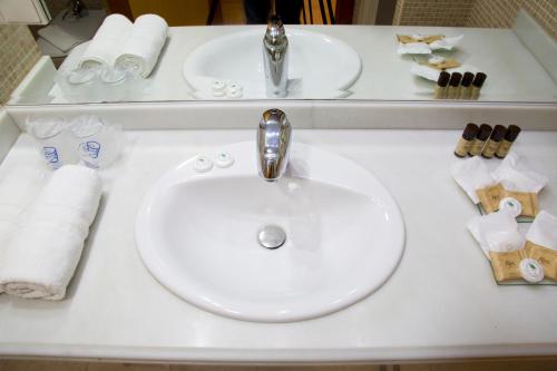 Habitación Doble - 1 o 2 camas del hotel Córdoba Centro. Foto 3