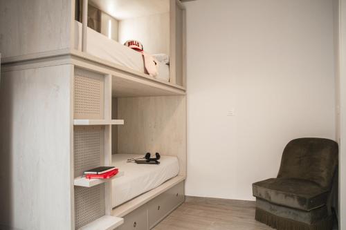 Habitación con literas del hotel Room00 Salvador. Foto 2