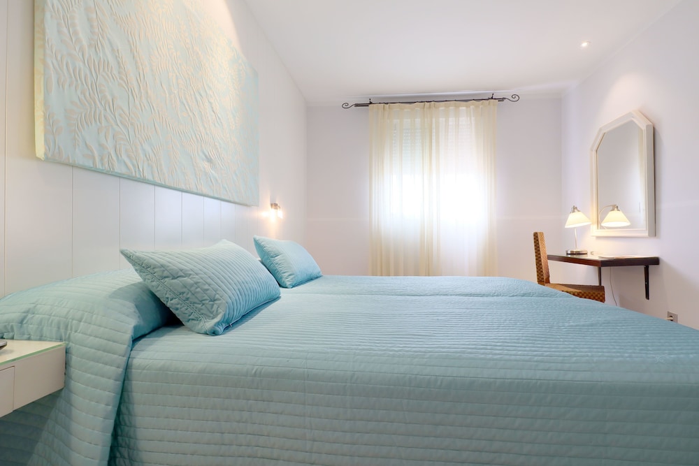 Habitación Confort con 2 camas individuales, no fumadores del hotel Oasis Cordoba. Foto 5
