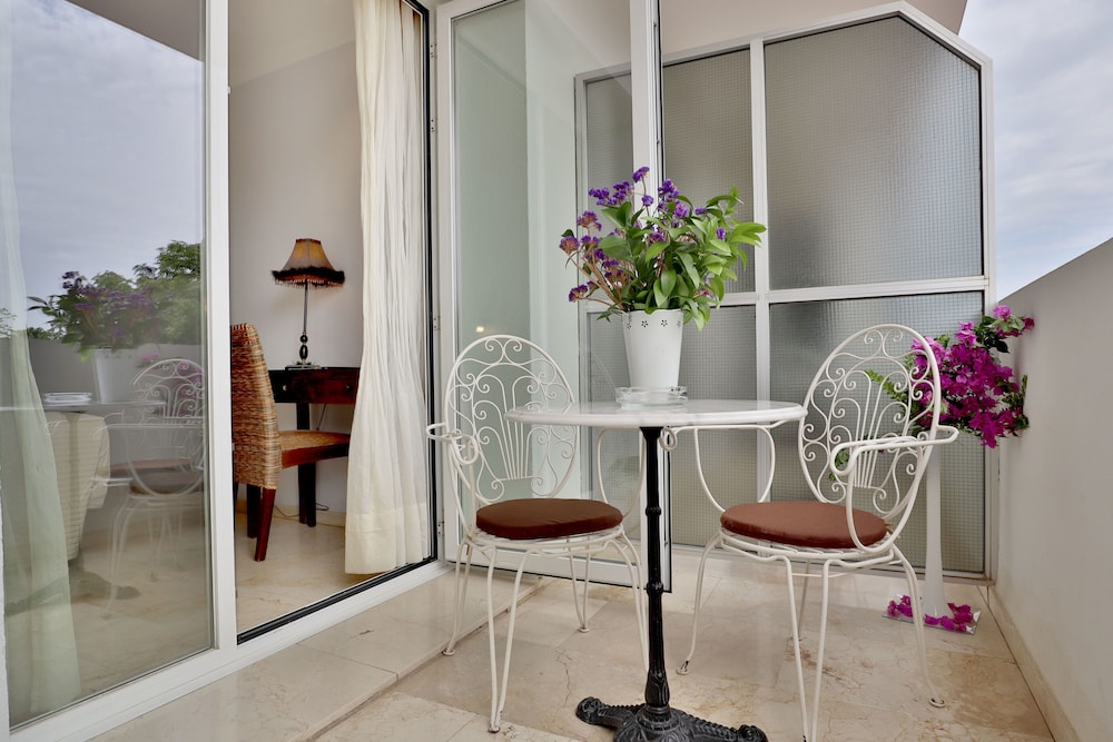 Habitación doble, balcón del hotel Oasis Cordoba. Foto 3