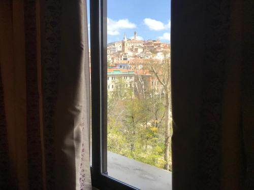 Suite Junior del hotel Alfonso Viii. Foto 2