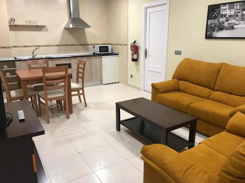 Apartamento de 2 dormitorios del hotel Alfonso Viii. Foto 6